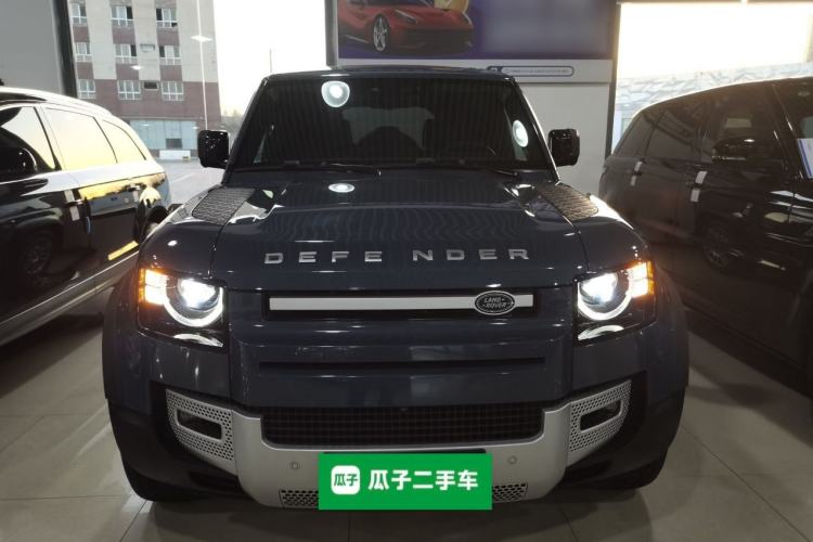 Used Land Rover Defender 2020 110 P400 SE Front