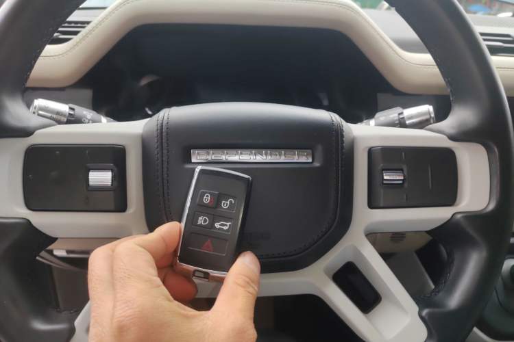 Used Land Rover Defender 2020 110 P400 Dark Special Edition Interior 1