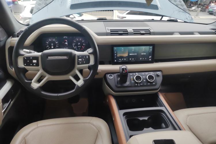 Used Land Rover Defender 2020 110 P400 Dark Special Edition Interior 2