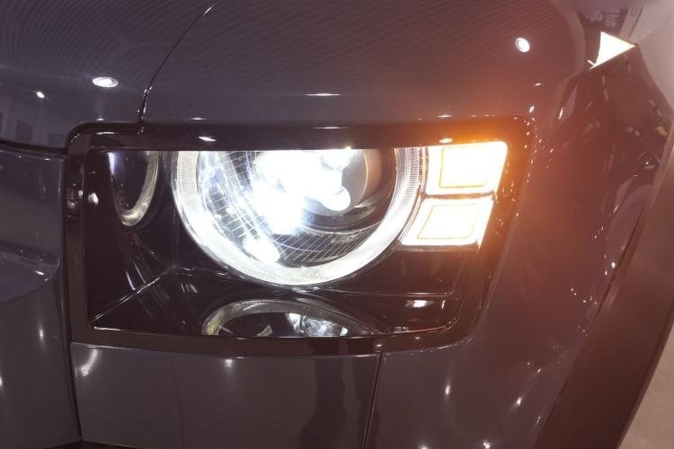 Used Land Rover Defender 2020 110 P400 SE Left Front Headlight