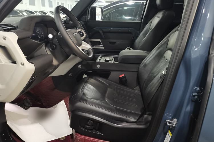 Used Land Rover Defender 2020 110 P400 SE Left Front Seat