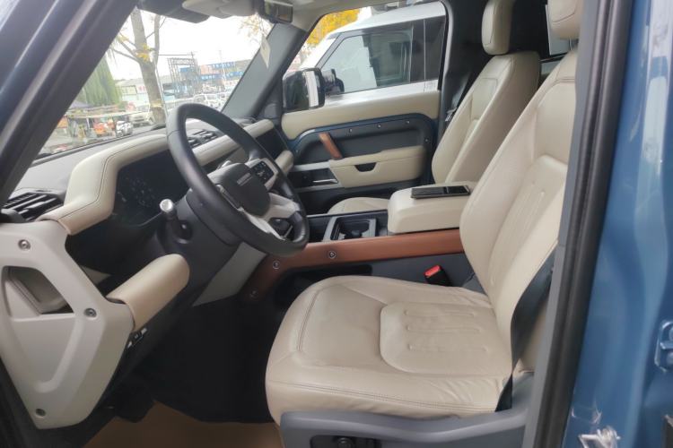 Used Land Rover Defender 2020 110 P400 Dark Special Edition Left Front Seat