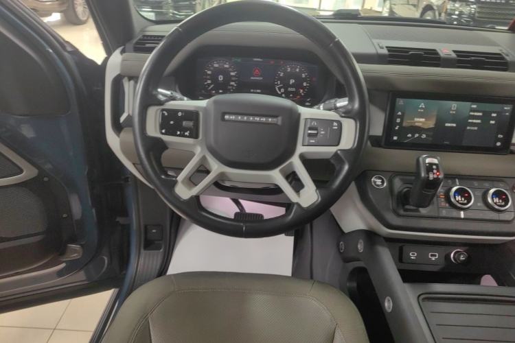 Used Land Rover Defender 2020 110 P400 Dark Special Edition Steering Wheel