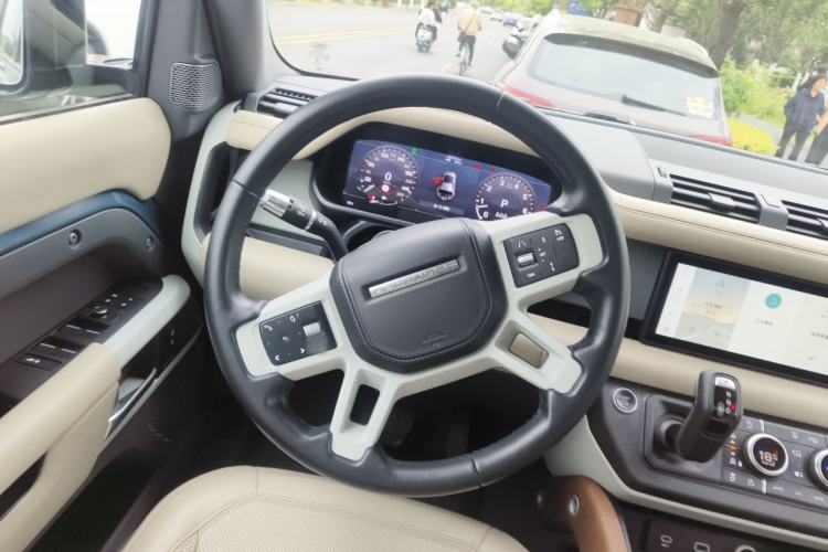 Used Land Rover Defender 2020 110 P400 Dark Special Edition Steering Wheel