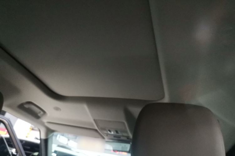 Used Land Rover Defender 2020 110 P400 SE Headliner