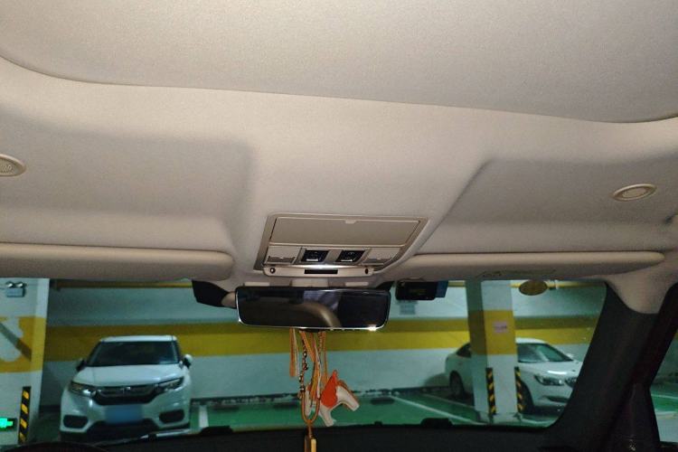 Used Land Rover Defender 2020 110 P400 SE Headliner