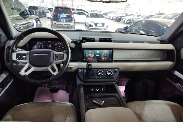 Used Land Rover Defender 2020 110 P400 SE Interior 2