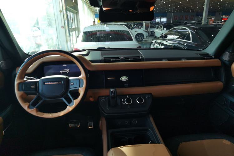 Used Land Rover Defender 2020 110 P400 X Interior 2