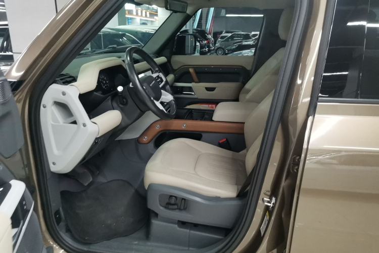 Used Land Rover Defender 2020 110 P400 SE Left Front Seat