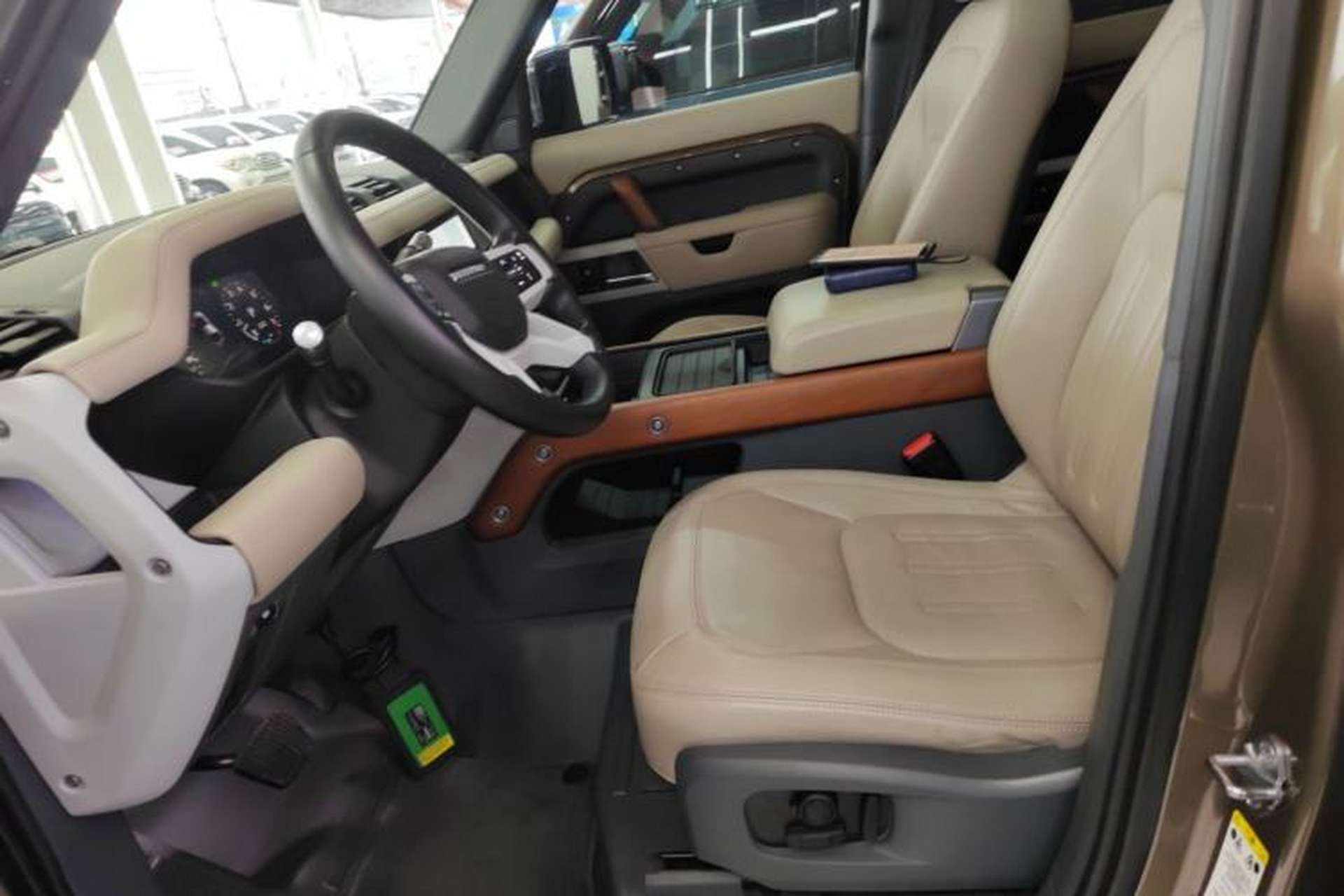 Used Land Rover Defender 2020 110 P400 HSE Left Front Seat
