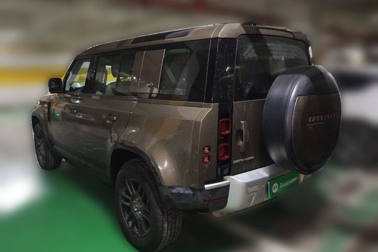 Used Land Rover Defender 2020 110 P400 SE Rear Left 45 Deg