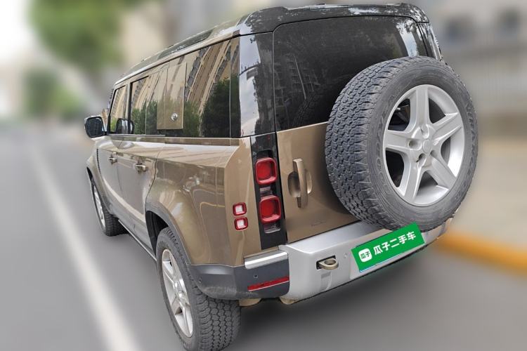 Used Land Rover Defender 2020 110 P400 HSE Rear Left 45 Deg