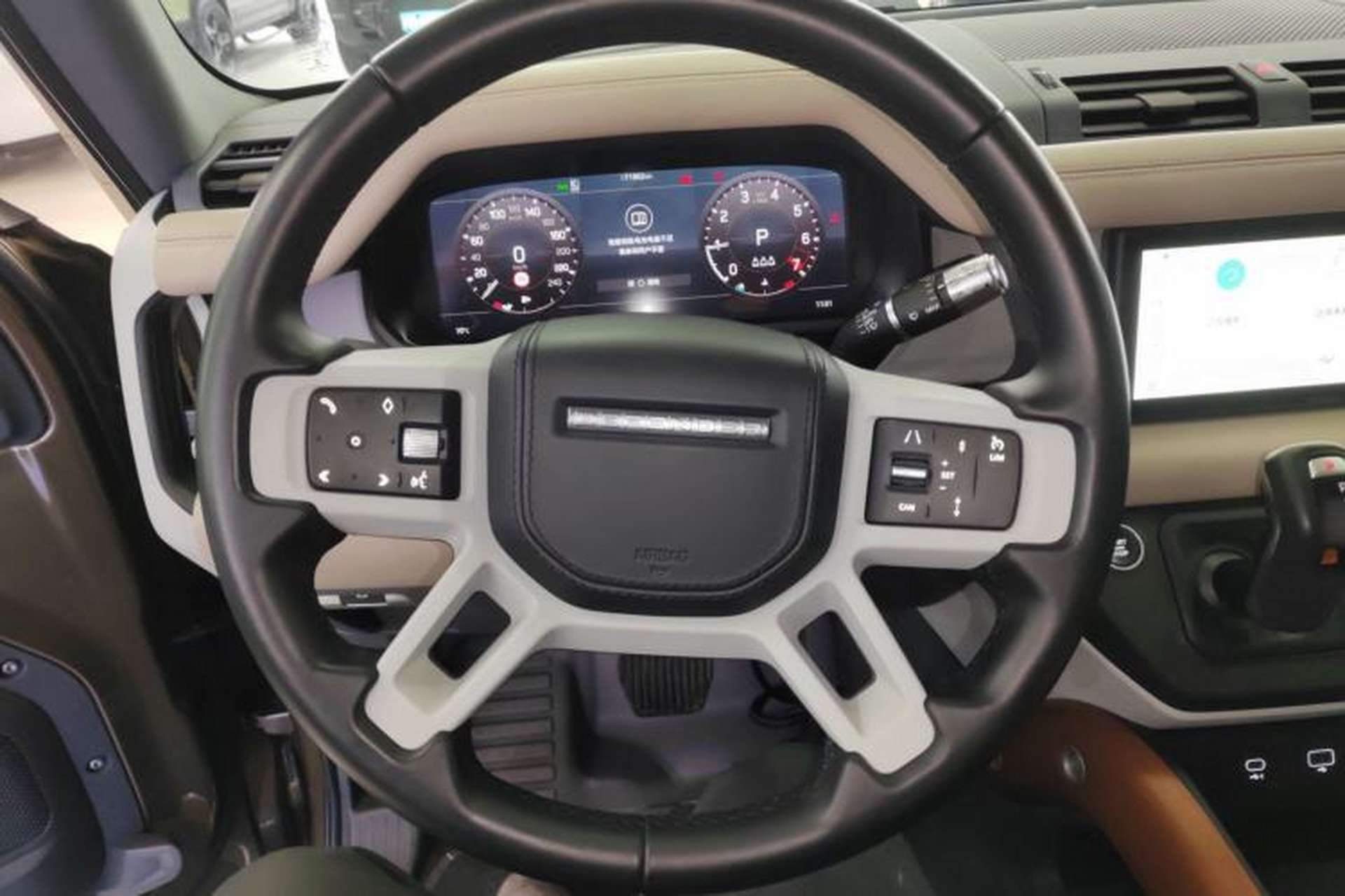 Used Land Rover Defender 2020 110 P400 HSE Steering Wheel