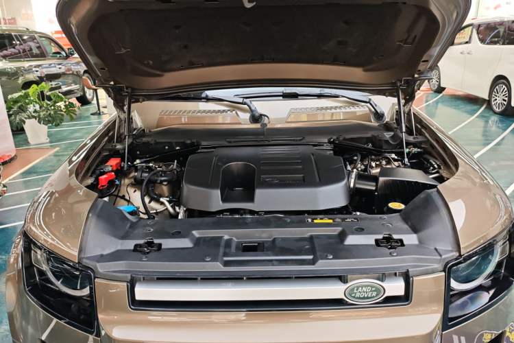 Used Land Rover Defender 2020 110 P400 HSE Engine Bay