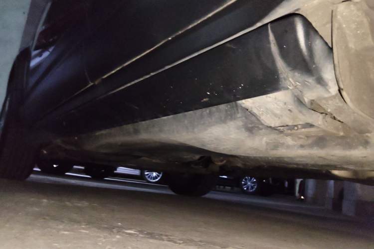 Used Land Rover Defender 2020 110 P400 HSE Chassis Rear Left