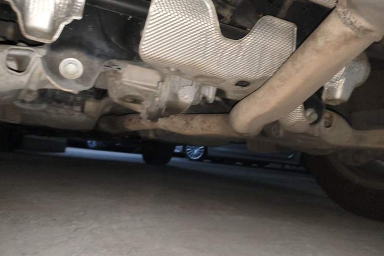Used Land Rover Defender 2020 110 P400 HSE Chassis Rear