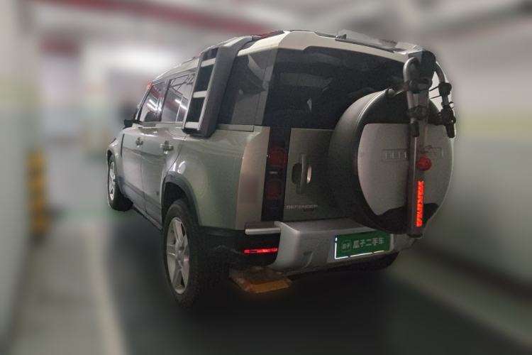 Used Land Rover Defender 2020 110 P400 HSE Rear Left 45 Deg