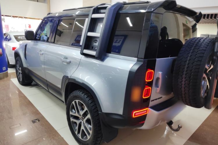 Used Land Rover Defender 2020 110 P400 Dark Special Edition Exterior 3