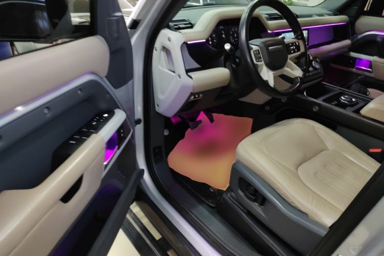 Used Land Rover Defender 2020 110 P400 Dark Special Edition Interior 3
