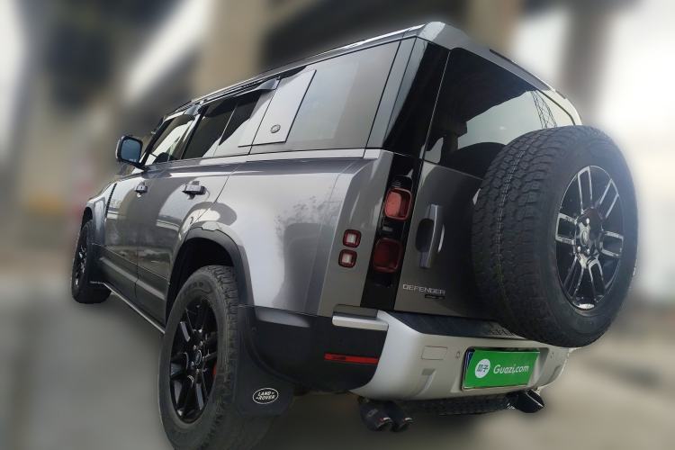 Used Land Rover Defender 2020 110 P400 SE Rear Left 45 Deg