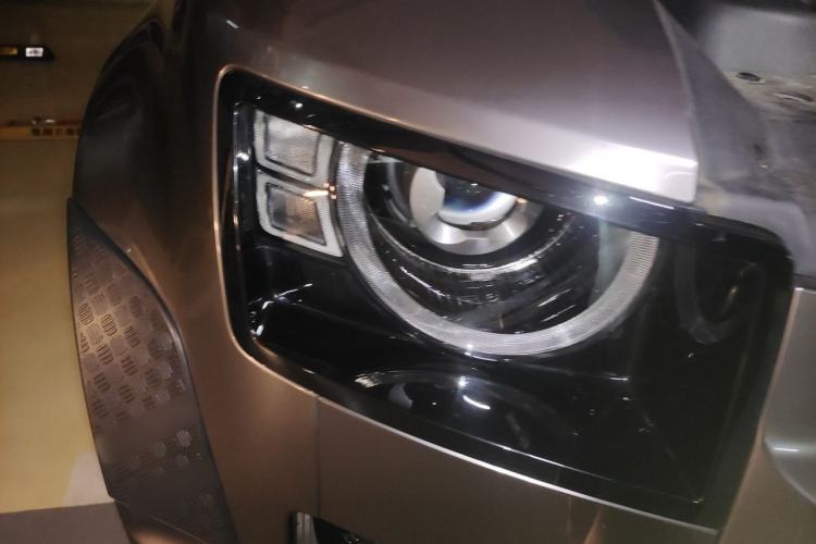 Used Land Rover Defender 2020 110 P400 Dark Special Edition Right Front Headlight