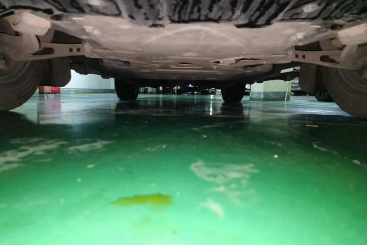 Used Land Rover Defender 2020 110 P400 HSE Chassis Front