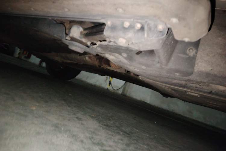 Used Land Rover Defender 2020 110 P400 HSE Chassis Front Right