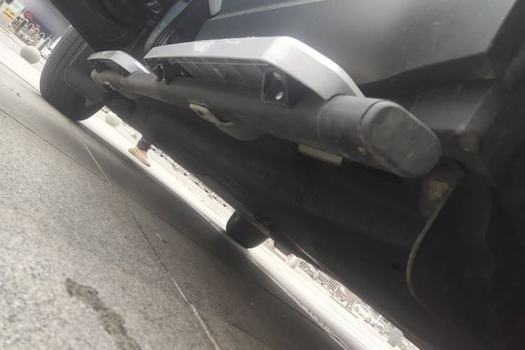 Used Land Rover Defender  Chassis Rear Left