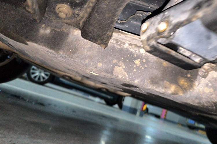 Used Land Rover Defender 2020 110 P400 HSE Chassis Rear Right