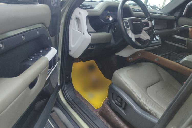 Used Land Rover Defender 2020 110 P400 Dark Special Edition Driver Seat