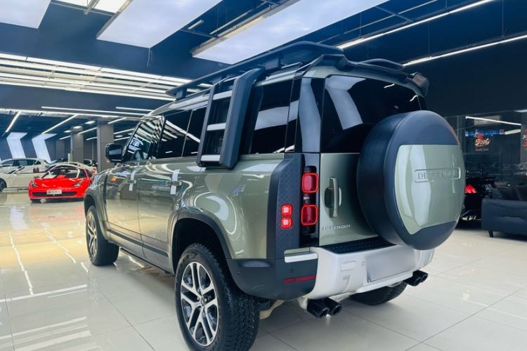 Used Land Rover Defender 2020 110 P400 HSE Exterior 4
