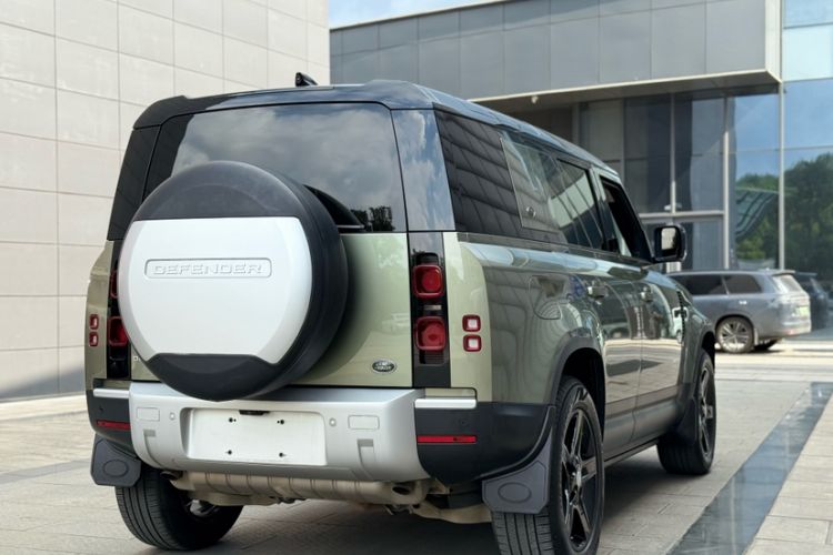 Used Land Rover Defender 2020 110 P400 HSE Exterior 5