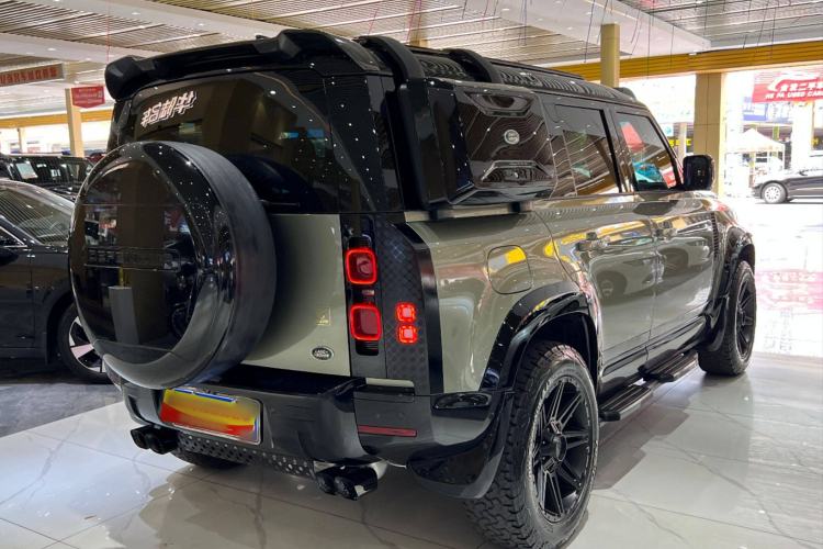 Used Land Rover Defender 2020 110 P400 HSE Exterior 5