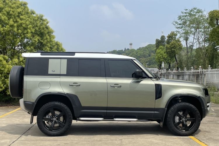 Used Land Rover Defender 2020 110 P400 HSE Exterior 7