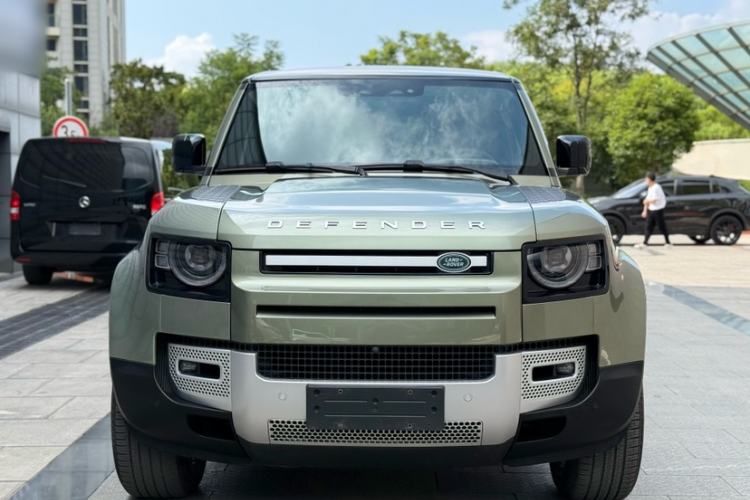 Used Land Rover Defender 2020 110 P400 HSE Exterior 8
