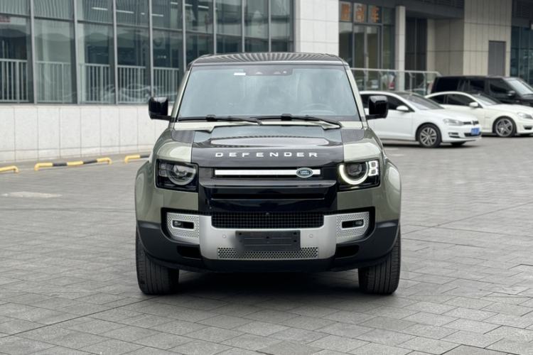 Used Land Rover Defender 2020 110 P400 HSE Exterior 9