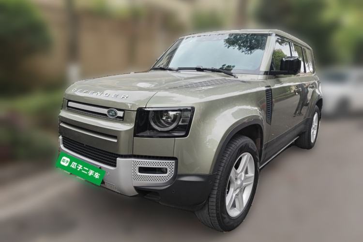 Used Land Rover Defender 2020 110 P400 HSE Front Left 45 Deg