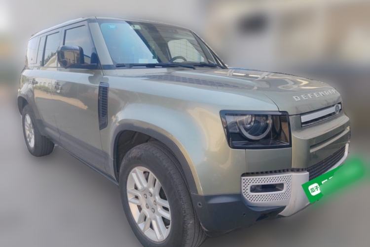 Used Land Rover Defender 2020 110 P400 SE Front Right 45 Deg