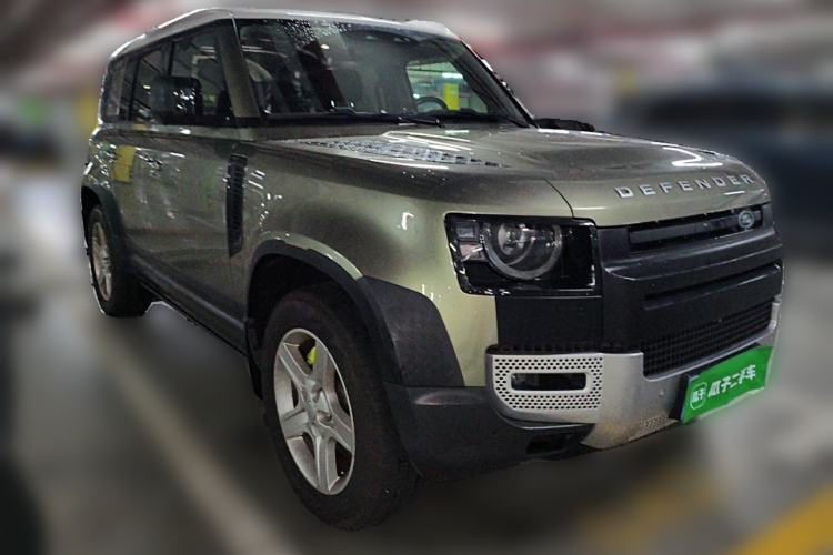 Used Land Rover Defender 2020 110 P400 HSE Front Right 45 Deg