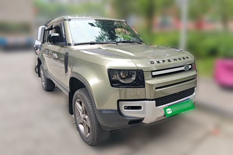 Used Land Rover Defender 2020 110 P400 HSE Front Right 45 Deg