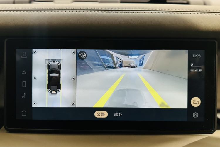 Used Land Rover Defender 2020 110 P400 HSE Interior 4