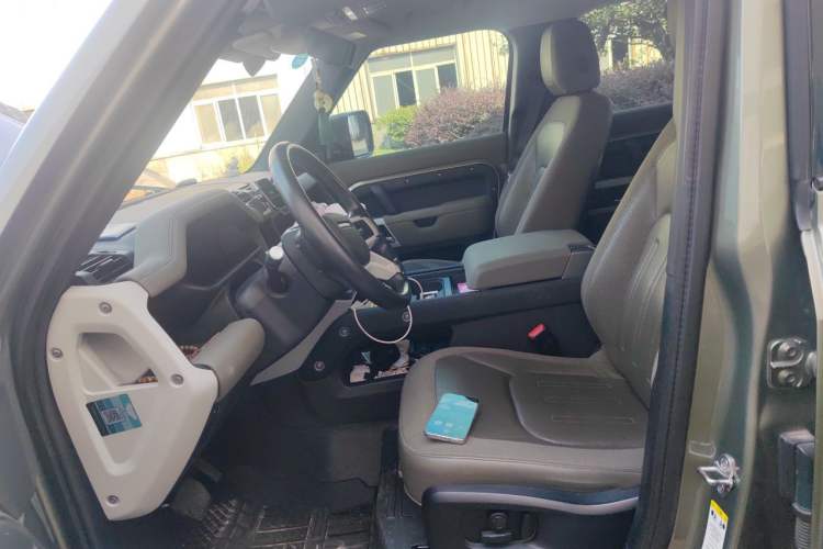 Used Land Rover Defender 2020 110 P400 SE Left Front Seat