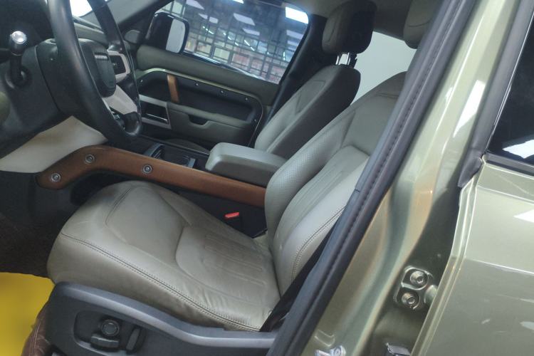 Used Land Rover Defender 2020 110 P400 Dark Special Edition Left Front Seat