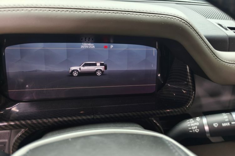 Used Land Rover Defender 2020 110 P400 HSE Odometer Close Up