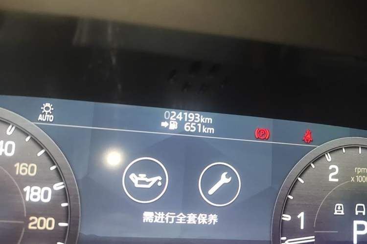 Used Land Rover Defender  Odometer Close Up