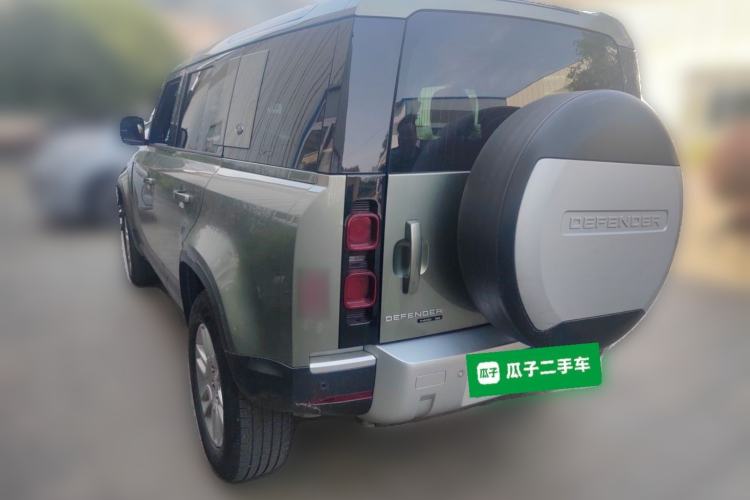 Used Land Rover Defender 2020 110 P400 SE Rear Left 45 Deg