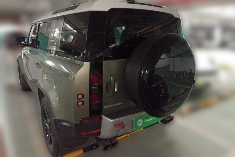 Used Land Rover Defender 2020 110 P400 HSE Rear Left 45 Deg