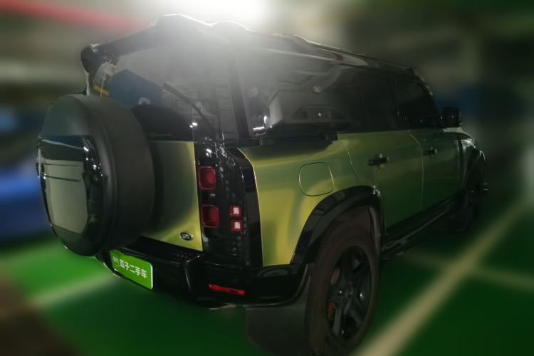 Used Land Rover Defender 2020 110 P400 HSE Rear Right 45 Deg