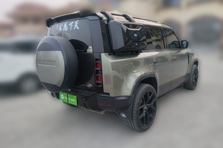 Used Land Rover Defender 2020 110 P400 SE Rear Right 45 Deg