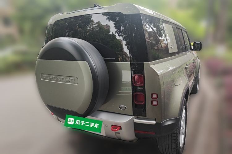 Used Land Rover Defender 2020 110 P400 HSE Rear Right 45 Deg